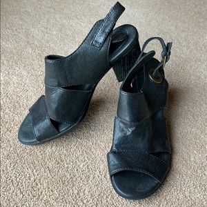 Sofft Black leather open toe comfy heels